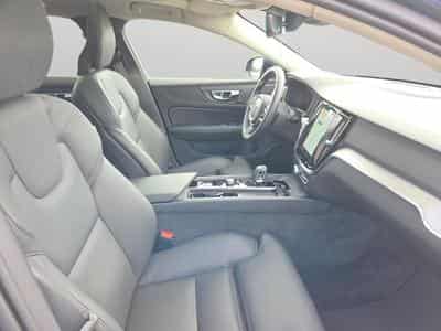 Volvo V60 B4 Plus Dark / Essence (2025) - Photo 15