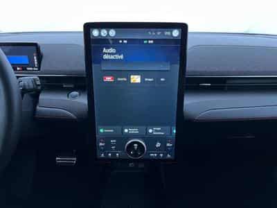 Ford Mustang Mach-E First Edition (2023) - Photo 3