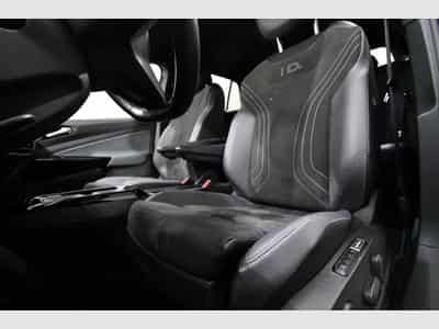 VW ID.5 ID.5 Pro Perf. 150 kW, AHK, Navi DP, 19", Area V (2023) - Photo 7