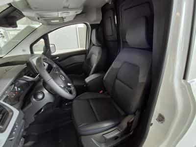 Nissan Townstar VAN EV N-Connecta L1H1 (2025) - Photo 10