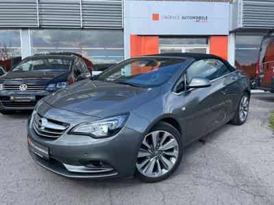 Opel Cascada Cabriolet2.0 D EcoFlex-JUSQU'A 48 MOIS DE GARANTIE (2018) - Photo 2