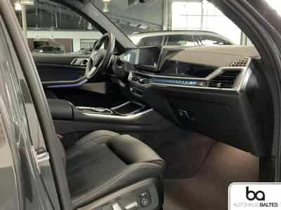 BMW X5 (2025) - Photo 6