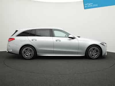 Mercedes C 220 d 4MATIC T-Modell (2025) - Photo 5