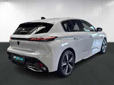 Peugeot 308 GT Hybride (2024) - Photo 4