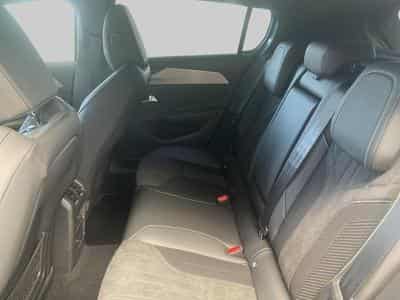 Peugeot 308 GT PlugIn 180 (2025) - Photo 11