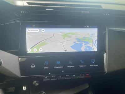 Peugeot 308 GT PlugIn 180 (2025) - Photo 14