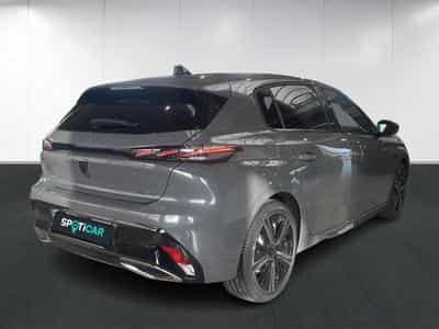 Peugeot 308 GT Plug-in Hybrid 180 e-EAT8 (2024) - Photo 4