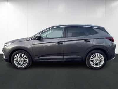 Opel Grandland Innovation 225 (2021) - Photo 4