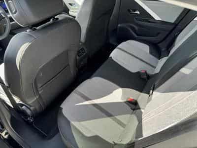 Opel Astra L Elegance (2022) - Photo 9