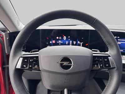 Opel Astra Elegance EAT8 (2023) - Photo 14
