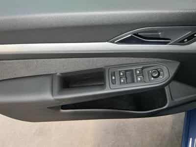 VW Golf Life+DSG+Navi+LED (2025) - Photo 14