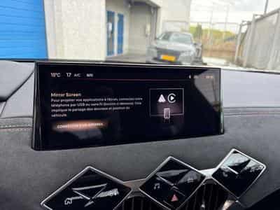 DS Automobiles DS3 1.2 PURETECH 130CH PERFORMANCE LINE AUTOMATIQUE (2024) - Photo 11