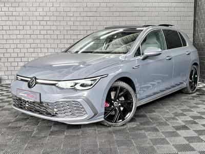 VW Golf GTD 2.0 TDI DSG7 200 CV *PANO* ATTELAGE* (2024) - Photo 1