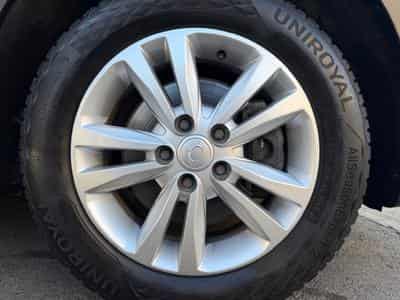 Ssangyong Tivoli 1.6 E-XGi 128 Pack (2016) - Photo 5