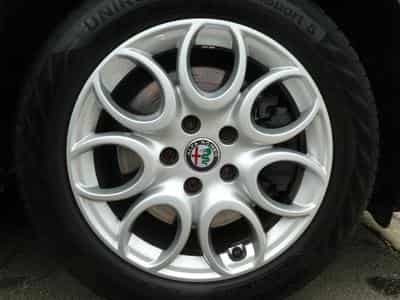 Alfa-Romeo Giulietta 1.4 TB 170 Luxe Automatique (2017) - Photo 5