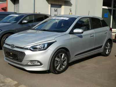 Hyundai i20 1.2 CRDi Pack (2017) - Photo 1