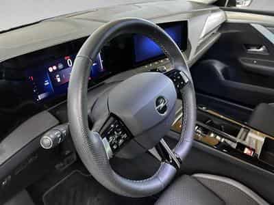 Opel Astra L Edition (2023) - Photo 3