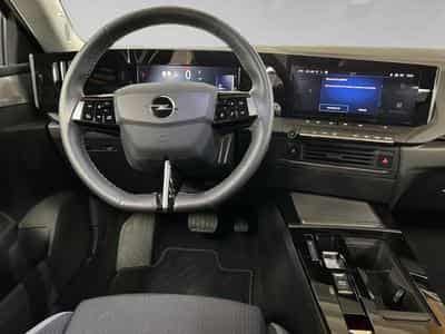 Opel Astra L Edition (2023) - Photo 8
