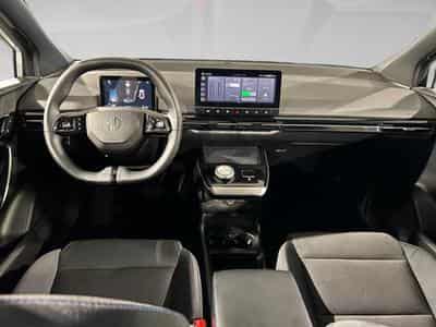 MG MG4 COMFORT 64 kWh (2023) - Photo 8