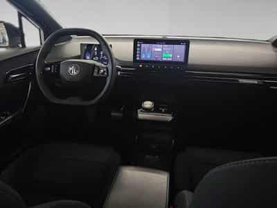 MG MG4 STANDARD (2023) - Photo 6