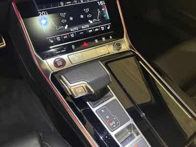 Audi RS6 4.0 RS6 (2020) - Photo 8