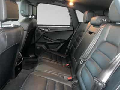 Porsche Macan 2.0 Macan (2020) - Photo 11