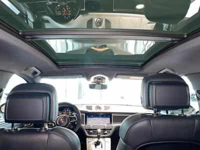 Porsche Macan 2.0 Macan (2020) - Photo 14