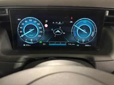 Hyundai Tucson 1.6 N LINE PLUG IN HYBRID (2025) - Photo 2