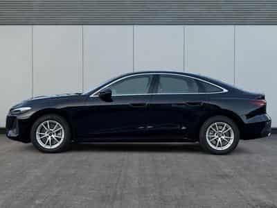 Audi A5 Basis (2025) - Photo 2