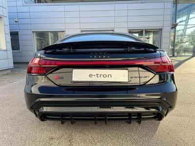 Audi e-tron basis quattro (2025) - Photo 4