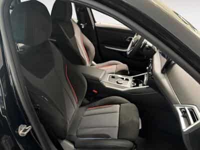 BMW 330 PACK M XDRIVE (2025) - Photo 9
