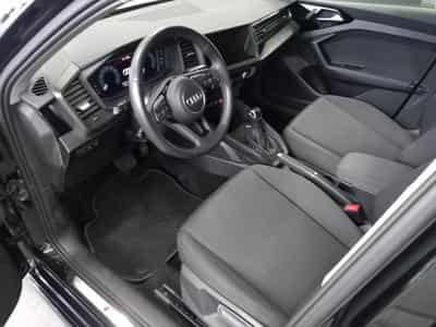 Audi A1 Sportback S line (2024) - Photo 2