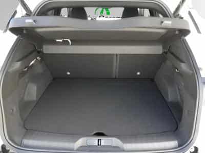 Alfa-Romeo Junior IBRIDA TI 1.2 VGT (2026) - Photo 8