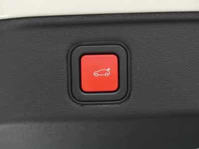 Alfa-Romeo Junior IBRIDA TI 1.2 VGT (2026) - Photo 11