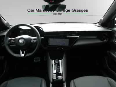 Alfa-Romeo Junior IBRIDA TI 1.2 VGT (2026) - Photo 15