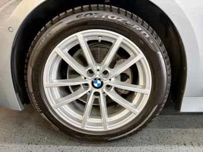 BMW 320 320iA Touring 2.0 184cv Auto M-SPORT (2025) - Photo 3