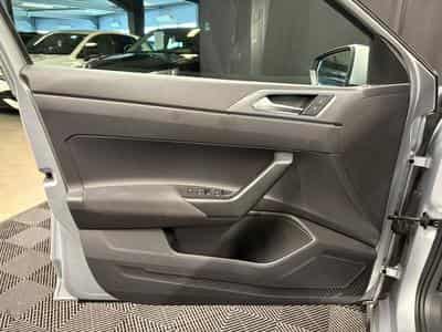 VW Polo 1.0 TSI R-line 110 DSG7 (2023) - Photo 11
