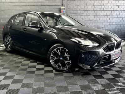 BMW 120 120i M-Sport 170CV  *Sièges Chauffants* Shadow Line * (2025) - Photo 3