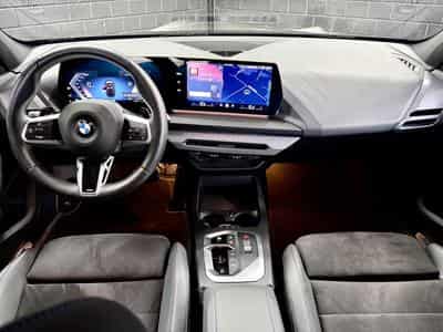BMW 120 120i M-Sport 170CV  *Sièges Chauffants* Shadow Line * (2025) - Photo 9