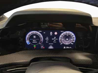 VW Golf R (2026) - Photo 11