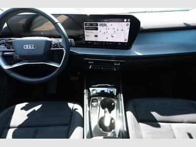 Audi Q3 Tech LED+ KlimaP (2026) - Photo 8