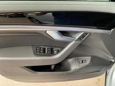 VW Touareg R-Line+TipTronic+V6+4Motion+AHK (2025) - Photo 10