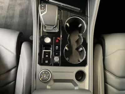 VW Touareg R-Line+TipTronic+V6+4Motion+AHK (2025) - Photo 14