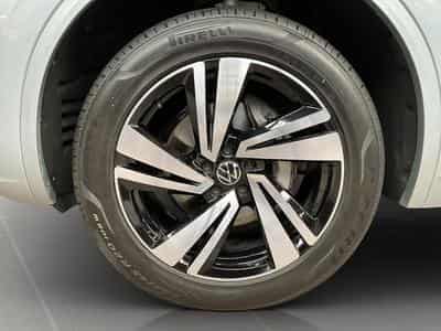 VW Touareg R-Line+TipTronic+V6+4Motion+AHK (2025) - Photo 8
