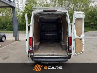 Iveco Daily 35S15 145cv L2H2   Attelage 3.5t (2015) - Photo 10