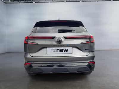 Renault Austral 1.2 E-Tech HEV Iconic Esprit Alpine 4Control (2023) - Photo 4