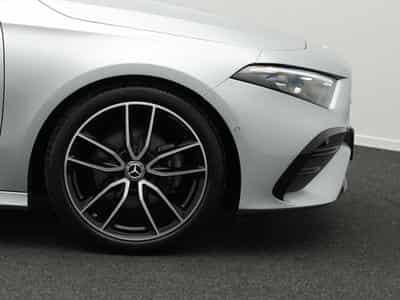 Mercedes A 200 MUlti+Kamera+Night+19"+Ambi (2025) - Photo 6