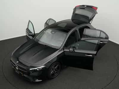 Mercedes A 200 d Kompaktlimousine (2025) - Photo 12