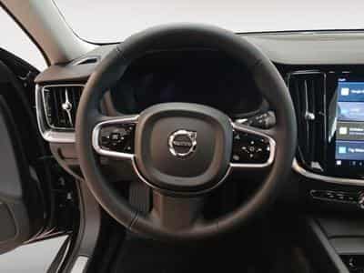 Volvo V60 B4 Plus Dark / Diesel (2023) - Photo 12