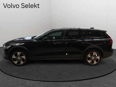 Volvo V60 B4 Plus Dark / Diesel (2023) - Photo 4